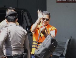 Hasto Kristiyanto Resmi Bebas dari Rutan KPK Usai Terima Amnesti dari Presiden Prabowo