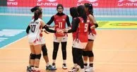 Aksi Timnas Voli Putri Indonesia saat bertanding di lapangan