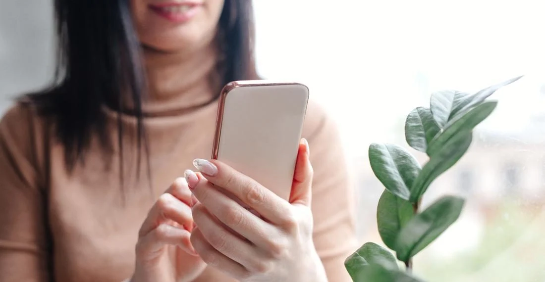 Grafik perbandingan kecepatan internet Indonesia dengan negara Asia Tenggara lainnya