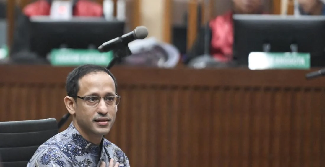 Mantan Mendikbud Nadiem Makarim dijatuhi hukuman membayar uang pengganti Rp 809 miliar oleh majelis hakim