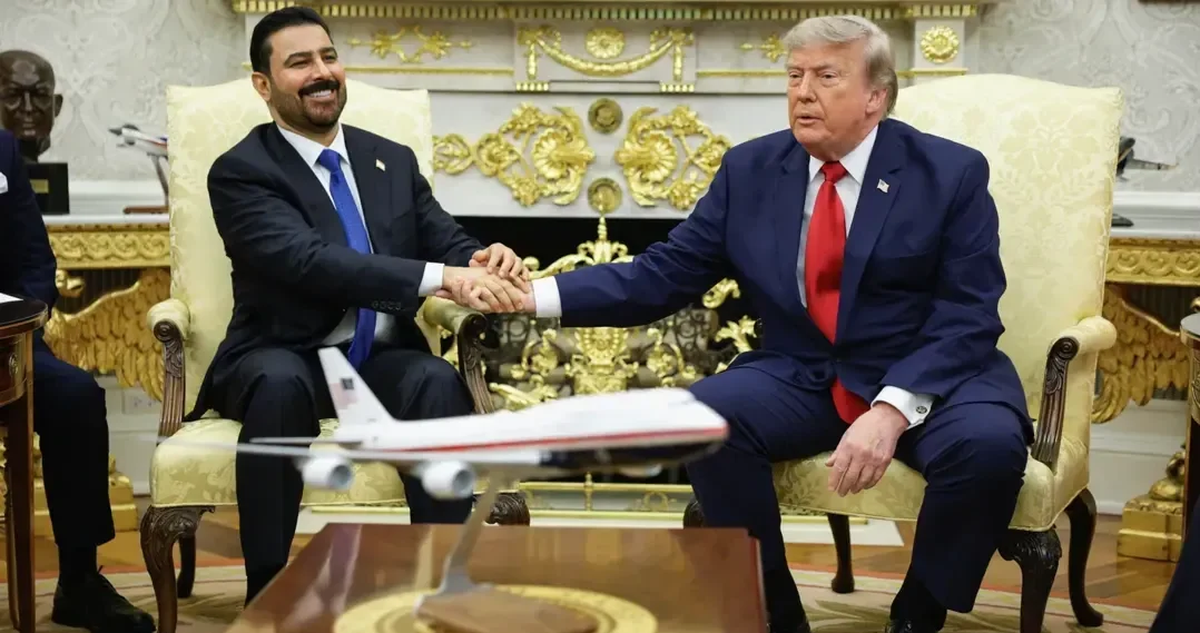 Donald Trump saat menerima kunjungan tamu di Gedung Putih