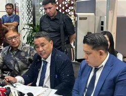 Hotman Paris Tegaskan Tak Cari Uang Bela Eks Jampidsus Febrie Adriansyah