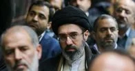 Khamenei Balas Kematian Ayah: Dendam Ini Pasti akan Dilaksanakan