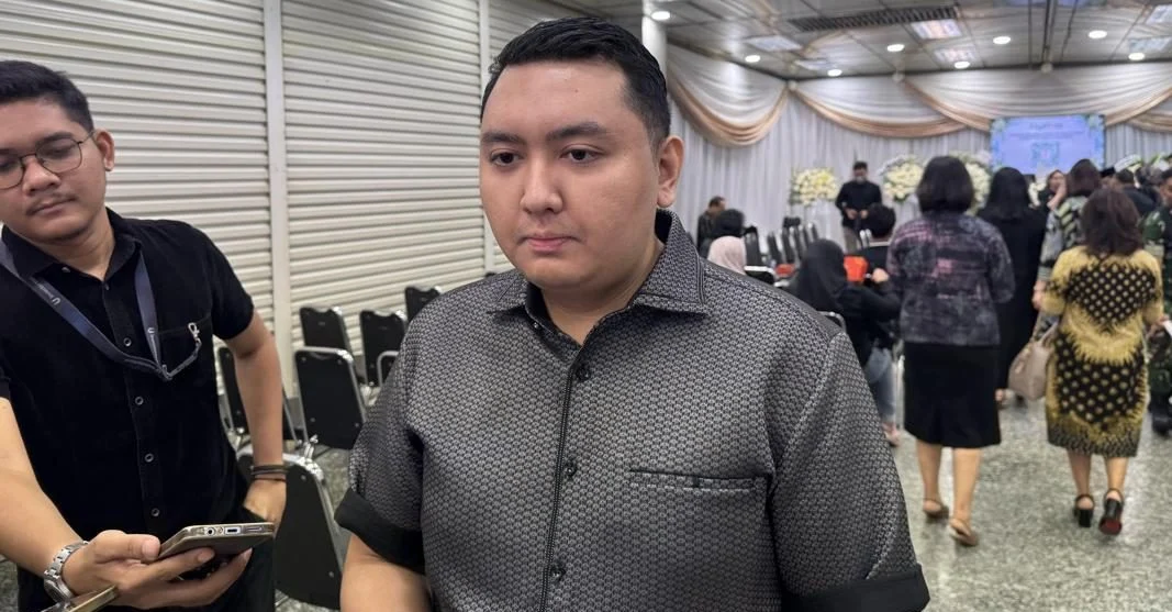 Suasana Rumah Duka tempat almarhum Juru Bicara Otorita IKN Troy Pantouw disemayamkan