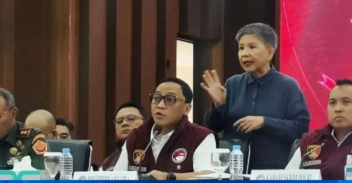 Tim Bareskrim Polri menangkap oknum polisi yang terlibat dugaan peredaran gelap narkoba