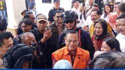 Suasana sidang kasus dugaan korupsi pengisian perangkat desa dengan terdakwa Bupati Pati nonaktif Sudewo di Pengadilan