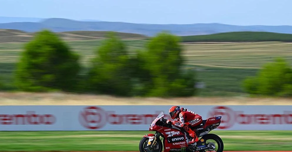 Marc Marquez memimpin jalannya balapan Sprint Race MotoGP San Marino